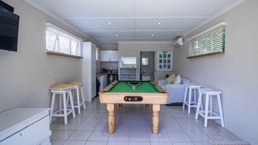 4 Bedroom Property for Sale in Beacon Bay Eastern Cape